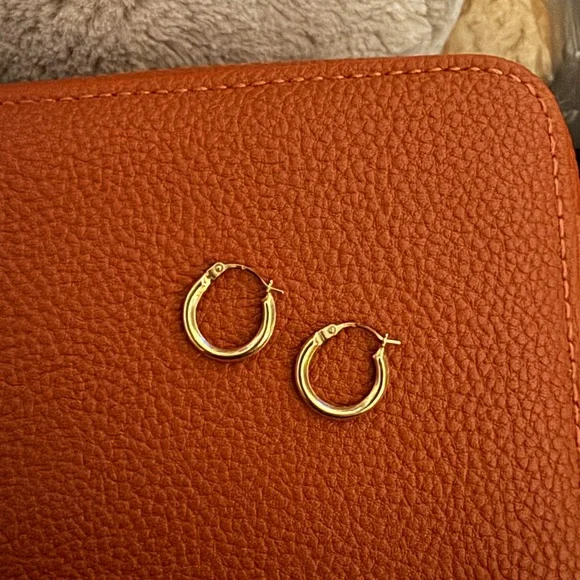 14k Gold Hoop Huggies Earrings - Picture 2 of 3